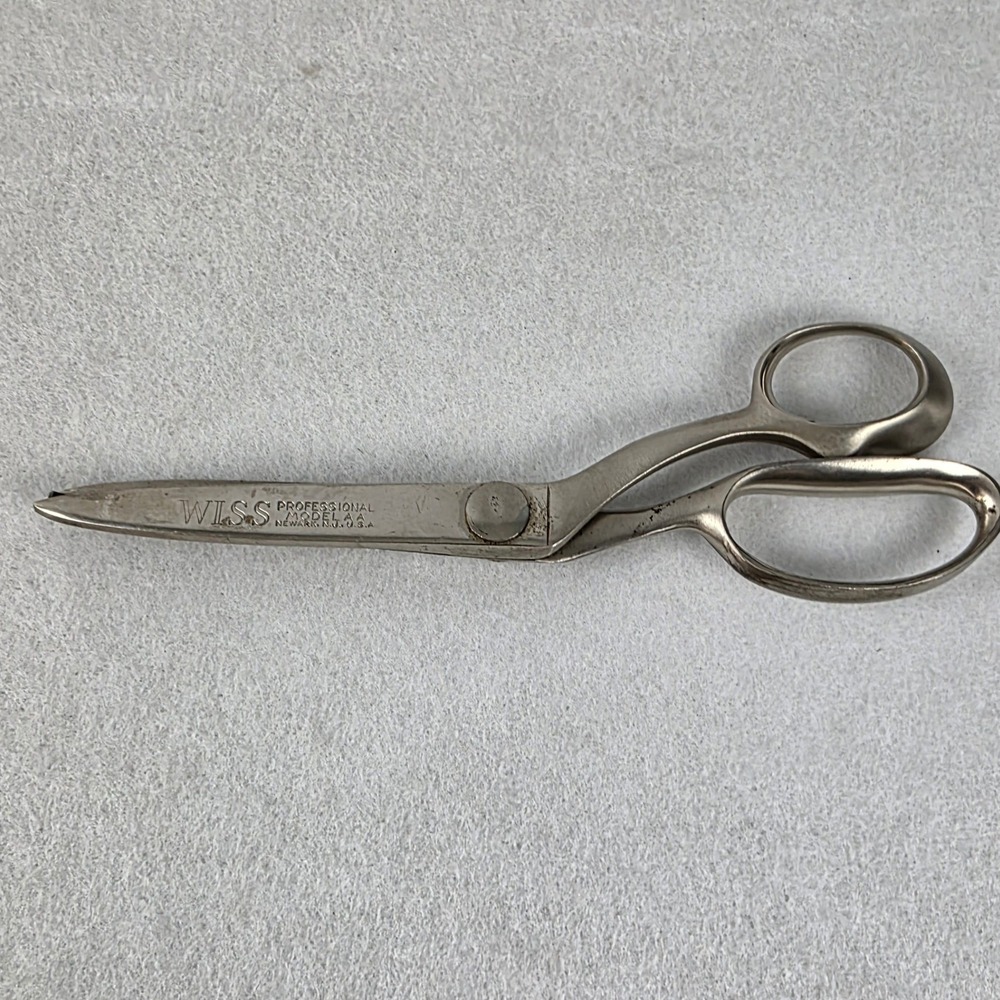 Vintage WISS Professional Pinking Shears Newark NJ USA Heavy Sewing Scissors